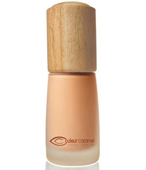 Fond de teint Fluide 02 Beige Clair traitant flacon de 30ml Couleur Caramel