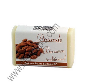 They are coloured with plant dyes and mineral pigments. They are  superfatted , containing 1 to 2% organic non-saponified shea butter, to re-grease the skin. The essential oils, dyes and shea are added cold, after saponification.  Fragrance: Almond Soft, intense. First cold pressed scented oil from prunes.  Brand : Sodasan  INCI ingredients: Sodium palmate*, sodium palm kernalate*, glycerin*, elaeis guineensis kernel oil*, butyrospermum parkii*, parfum, sodium chloride, citric acid, benzyl salicylate**, d-limonene**, linalool**, citral**,, geraniol**, farnesol** benzyl alcohol** *Ingredients from organic farming **Essential oil components  Characteristics: No synthetic colouring agent. No synthetic preservative. No EDTA (a complexant, advantageously replaced by shea) Sodasan uses organic vegetable oils (palm), certified by Ecocert. Ecological manufacturing: no non-recyclable waste is left. Fair trade: the saponified oil is palm oil from tropical countries.